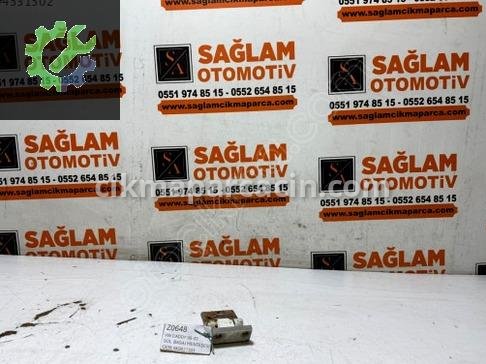 Volkswagen Caddy Bagaj Menteşesi çıkma parça