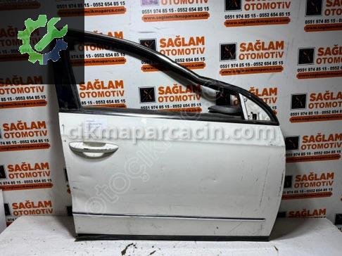 Volkswagen Passat Sağ Ön Kapı çıkma parça
