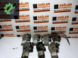 ÇIKMA VW POLO AHW ŞARJ DİNAMOSU BAĞLANTI AYAĞI OEM 032145169