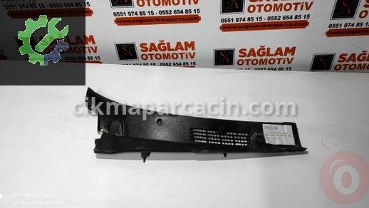 Citroen Berlingo Ön Cam Izgarası çıkma parça