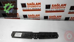 CİTROEN BERLİNGO ÇIKMA ÖN PANJUR IZGARASI OEM; 9644758177