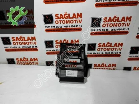 Citroen C1 Orta Konsol çıkma parça