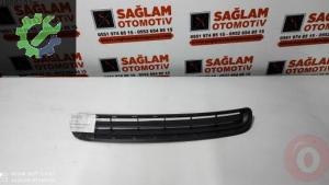 FİAT 500L ÇIKMA ÖN TAMPON IZGARASI OEM; 735525819