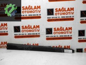 FİAT DOBLO 09-15 ÇIKMA SAĞ ÖN KAPI ÇİTASI OEM; 735455444
