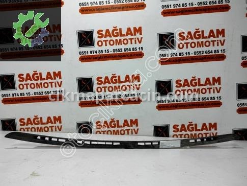 Fiat Doblo Ön Cam Izgarası çıkma parça