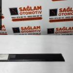FİAT DOBLO ÇIKMA SAĞ YAN KAPI ÇİTASI OEM; 735388385