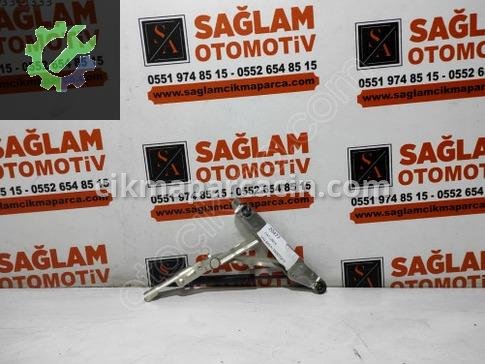 Fiat Linea Bagaj Menteşesi çıkma parça