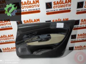 FİAT LİNEA ÇIKMA SAĞ ÖN KAPI DÖŞEMESİ OEM; 310793003 (2. Adet)