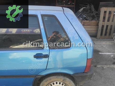 Fiat Uno Arka Çamurluk çıkma parça