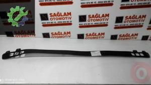 FORD COURİER 12-19 ÇIKMA ÖN TAMPON ALT LİPİ ET76-17778-AB