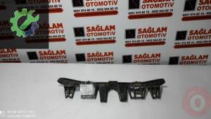 FORD COURİER 14-18 ÇIKMA ARKA TAMPON BRAKETİ OEM; ET7617B861
