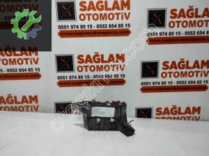 FORD COURİER 14-18 ÇIKMA SOL ÖN TAMPON BRAKETİ ET76-17D959-AD
