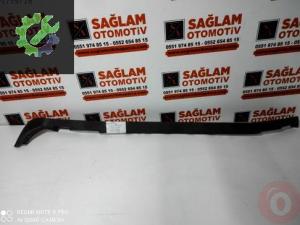 FORD FİESTA 13-18 ÇIKMA ÖN TAMPON ALT LİPİ OEM; C1BB-17B769