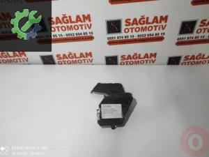 FORD FİESTA 2004 ÇIKMA VİTES KOL DİP KAPAĞI OEM; 8V2R-7222