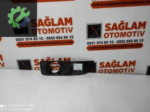FORD FOCUS 04-08 SAĞ SİS FARI ÇERÇEVESİ OEM; 4M51-19952-A