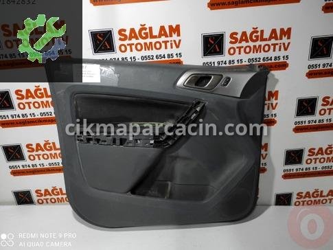 Ford Focus Kapı Döşemesi çıkma parça