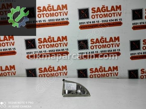 Ford Focus Sis Farı çıkma parça