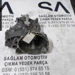 2021 Opel Astra Ön Cam Izgarası Çıkma Parça Konya