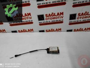 FORD TOURNEO-CONNECT SAĞ ÖN İÇ AÇMA KAPI KOLU 2T14V266A62