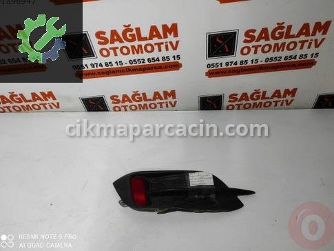 Honda Civic Tampon Reflektörü çıkma parça