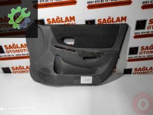 HYUNDAİ ACCENT 00-02 SAĞ ÖN KAPI DÖŞEMESİ OEM; 82380-25010