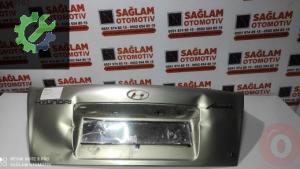 HYUNDAİ ACCENT ÇIKMA ARKA BAĞAJ