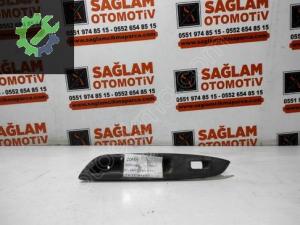 HYUNDAİ ACCENT ERA ÇIKMA SOL KAPI ÇEKME KOLU OEM; 83710-1E010