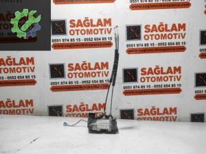 HYUNDAİ İ20 09-14 ÇIKMA SAĞ ÖN KAPI KİLİDİ OEM; 81320-1J030