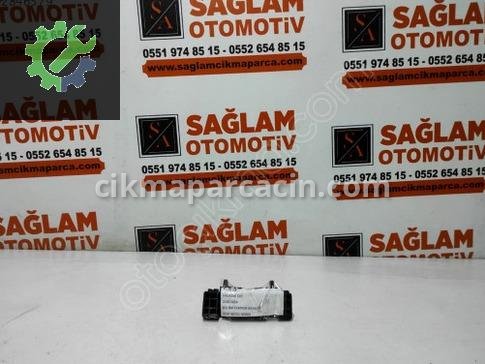 Hyundai i20 Tampon Braketi çıkma parça