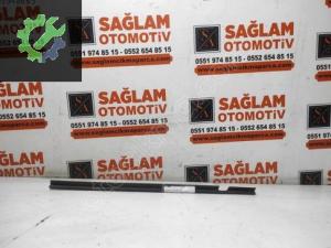 HYUNDAİ İ20 2009-2014 ÇIKMA SAĞ ARKA CAM SIYIRICI FİTİLİ