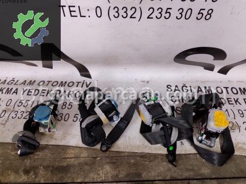 Hyundai i20 Emniyet Kemeri çıkma parça
