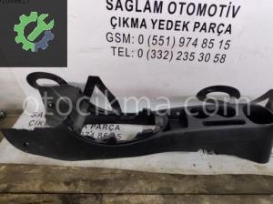 HYUNDAİ İ20 ORTA KONSOL