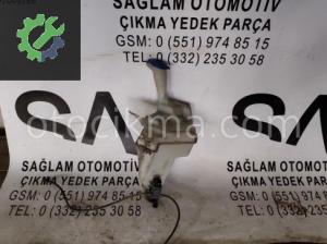 HYUNDAİ İ30 2013 CAM SU BİDONU