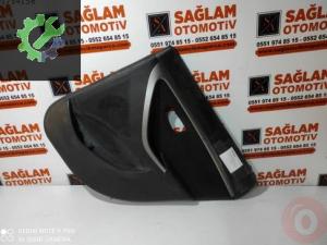 HYUNDAİ İ30 2013 ÇIKMA SAĞ ARKA KAPI DÖŞEMESİ 83360-A6100