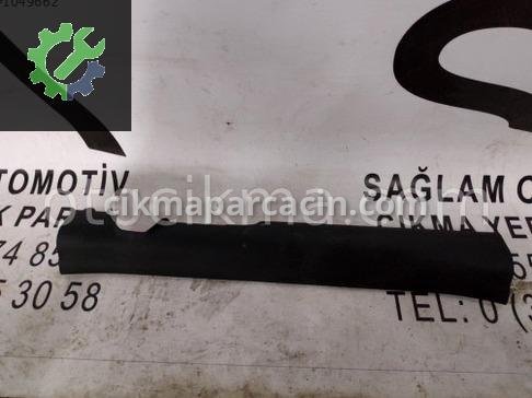 Hyundai i30 Çeki Demir Kapağı çıkma parça
