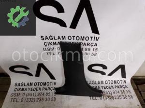 HYUNDAİ İ30 2013 ORTA DİREK KAPLAMA