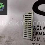 HYUNDAİ İ30 2013 PEDAL YANINDAKİ KAPLAMA