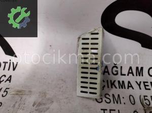 HYUNDAİ İ30 2013 PEDAL YANINDAKİ KAPLAMA