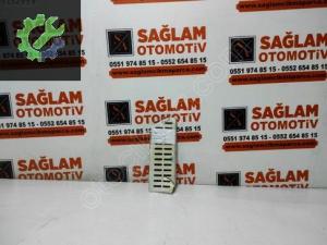 HYUNDAİ İ30 2015 ÇIKMA AYAK DAYAMALIĞI OEM; 84266-3X000
