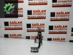 HYUNDAİ İ30 2015 ÇIKMA FREN PEDALI OEM; 32800-3X210