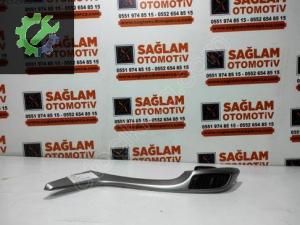 HYUNDAİ İ30 2015 ÇIKMA ORTA SOL HAVALANDIRMA IZGARASI 97410-A6000
