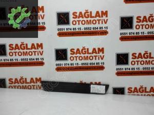 HYUNDAİ İ30 2015 ÇIKMA SAĞ ÖN EŞİK KAPLAMASI OEM; 85883-A6000