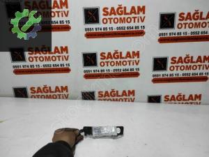 HYUNDAİ İ30 2015 ÇIKMA SAĞ ÖN TAMPON BRAKETİ OEM; 86516-A6000