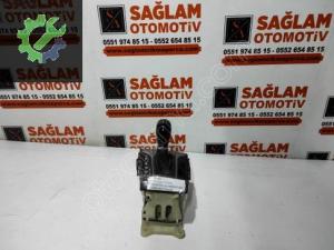 HYUNDAİ İ30 2015 ÇIKMA VİTES KOLU VE MEKANİZMASI OEM; 46700-A5200