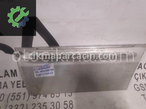 Jeep Grand Cherokee Kapı Bandı & Çıtası çıkma parça
