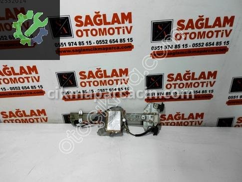 Kia Rio Cam Krikosu çıkma parça
