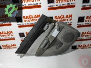 MAZDA 3 ÇIKMA SOL ARKA KAPI DÖŞEMESİ OEM; BP4K-68550