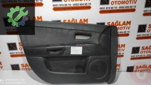 MAZDA 3 ÇIKMA SOL ÖN KAPI DÖŞEMESİ OEM; BP4K-684N1