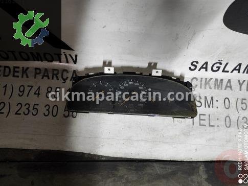 Mazda 626 Far Kasası çıkma parça