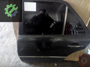 MERCEDES E200 ÇIKMA SOL ARKA KAPI